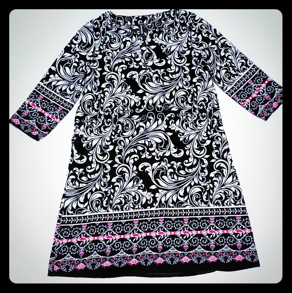 Dresses & Skirts - Black White Dress Long Sleeve Size M